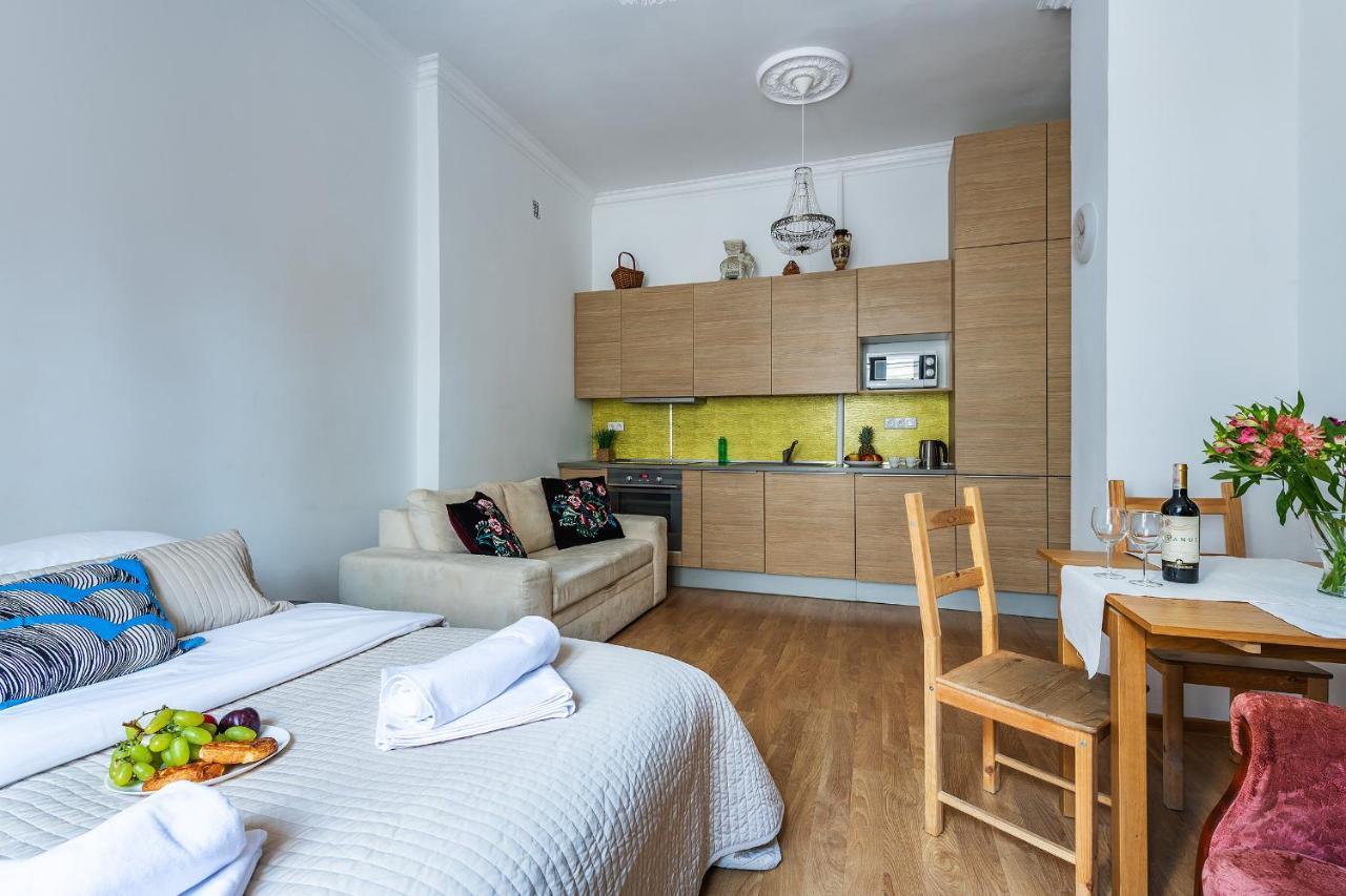 Miodowa Street P&O Serviced Apartments 바르샤바 외부 사진
